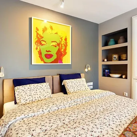 Apartment High-end Designer Studio ➫ Ac + Parking Sofia